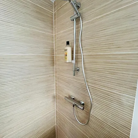 Bas De Santa Giulia * Gruissan