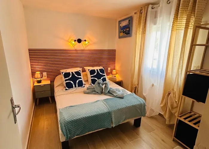 Bas De Santa Giulia Daire