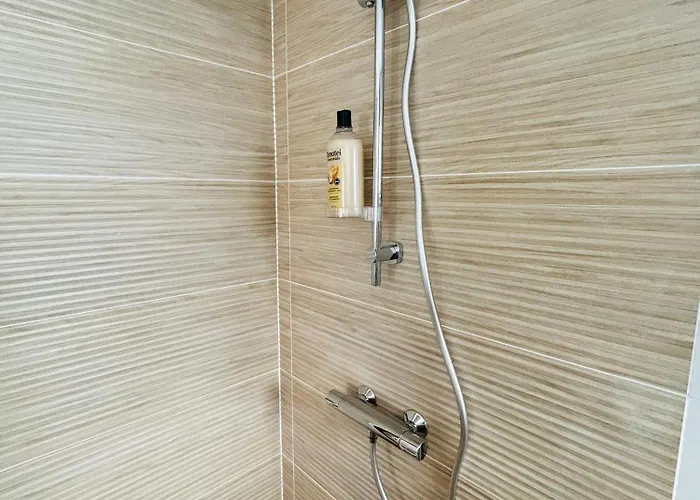 Bas De Santa Giulia * Gruissan